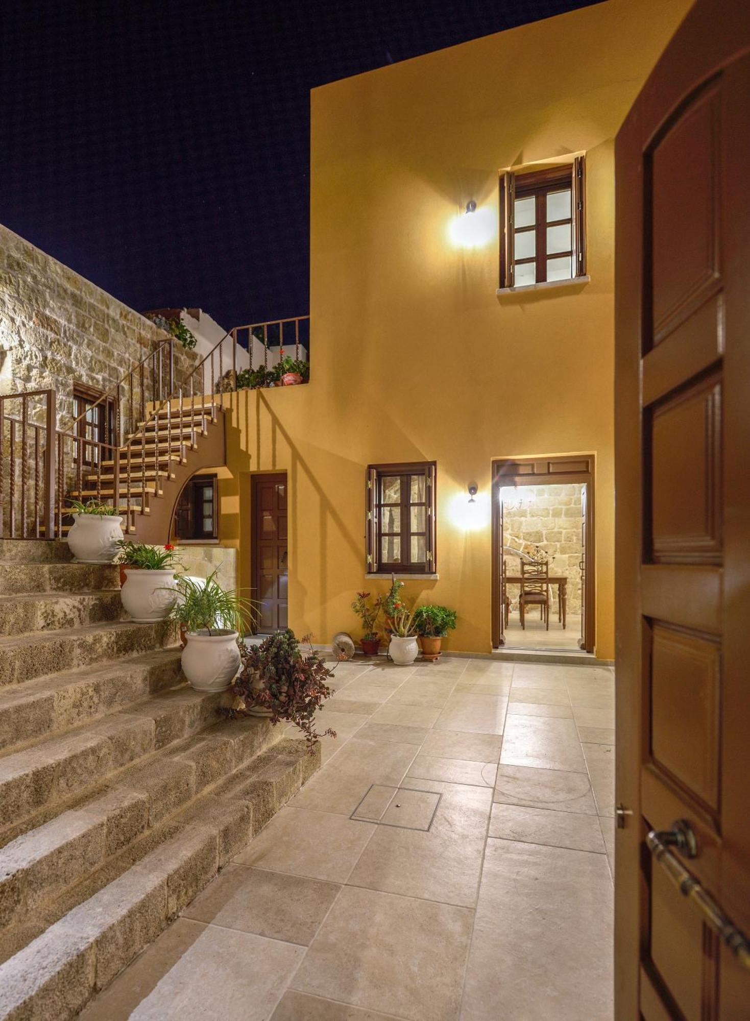Spanish Knights Inn Rhodes City Εξωτερικό φωτογραφία